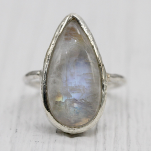 Moonstone Elfin Ring || Slim Tear