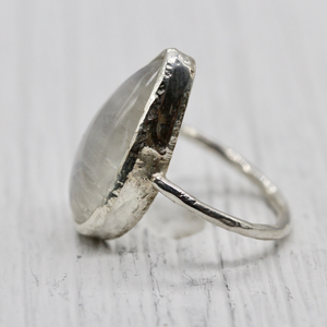 Moonstone Elfin Ring || Slim Tear