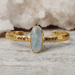 Heirloom Cuff || Rainbow Moonstone