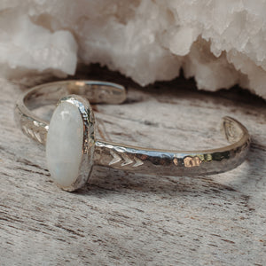 Heirloom Cuff || Rainbow Moonstone