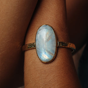 Heirloom Cuff || Rainbow Moonstone