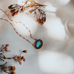 Labradorite Necklace || Oval