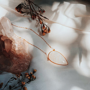 Moonstone Necklace || grand tear