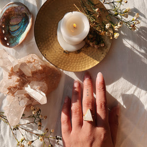 Moonstone Elfin Ring ||  Pyramid