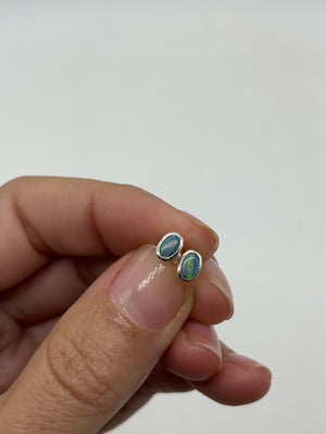 Fallen Star Earrings || oval