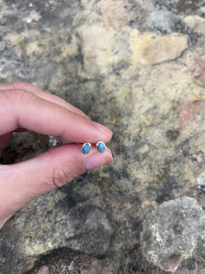 Fallen Star Earrings || oval