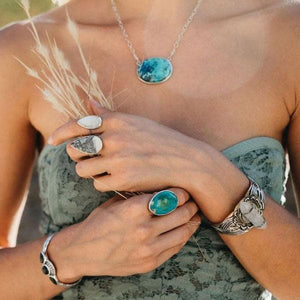 Radiate Cuff || Labradorite