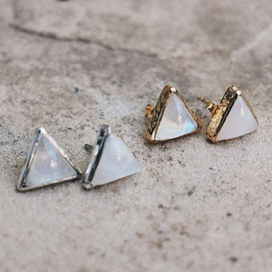 Grand Pyramid Studs :: Moonstone