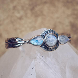 Radiate Cuff || Moonstone