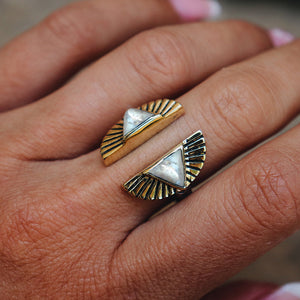 Shape Shift Ring || Moonstone