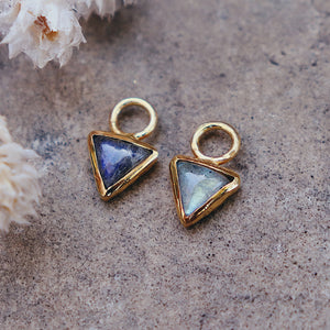 Charmed Hoops : Petit w/ Pyramid