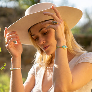 Radiate Cuff || Turquoise