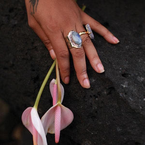 Spirit Ring || Moonstone Oval