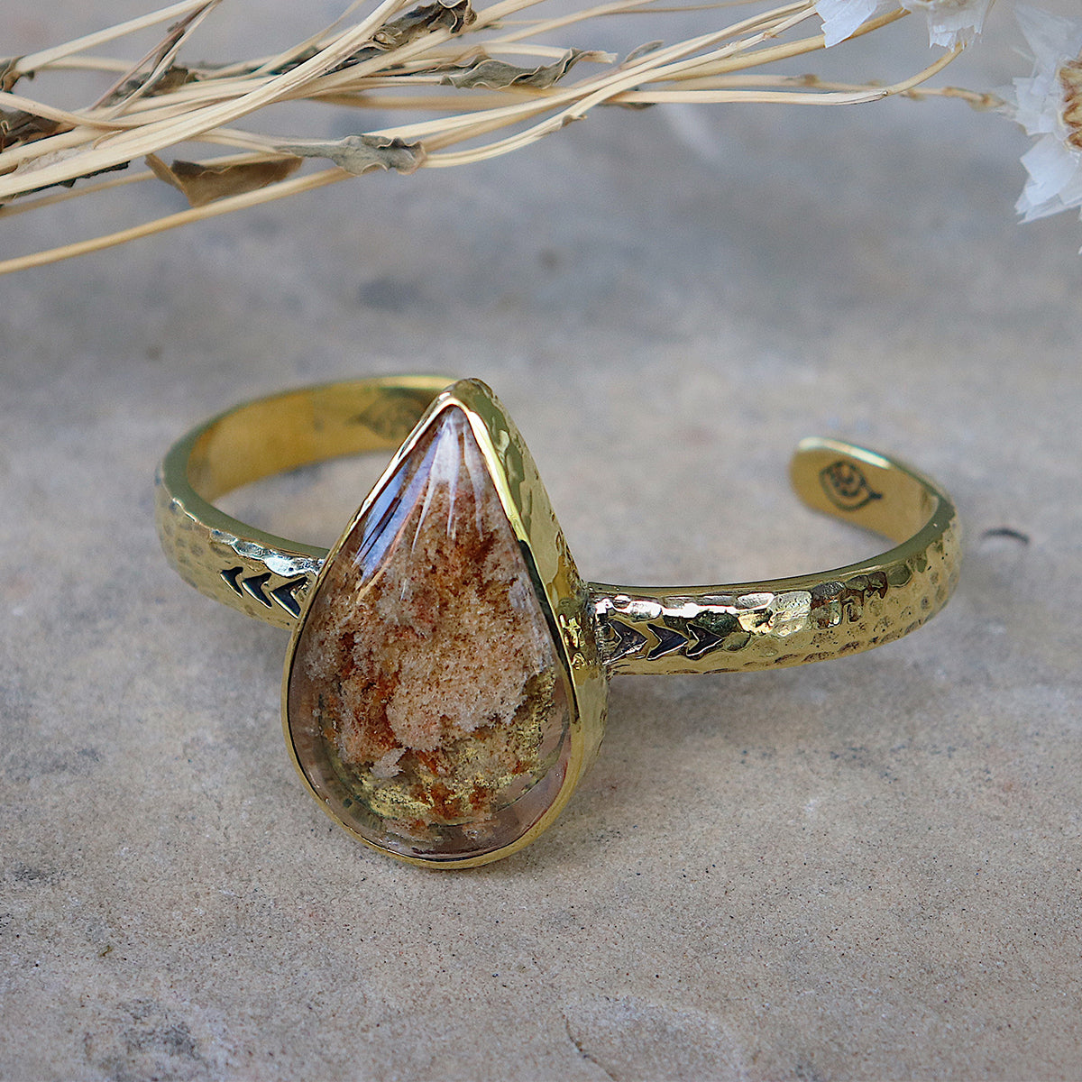 heirloom cuff || Garden Quartz