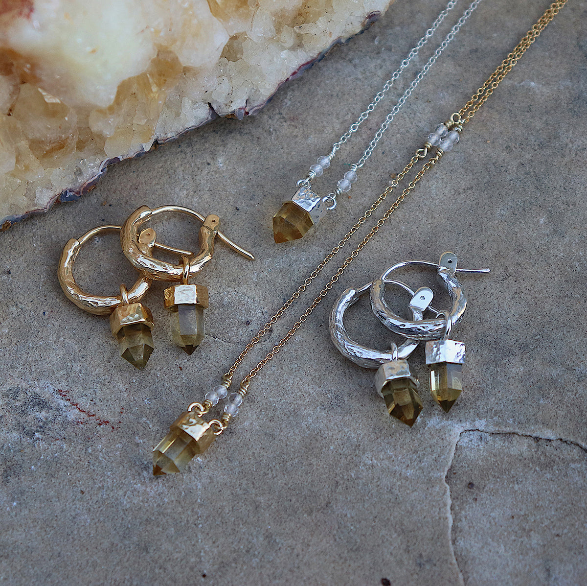 Wand Necklace || Citrine