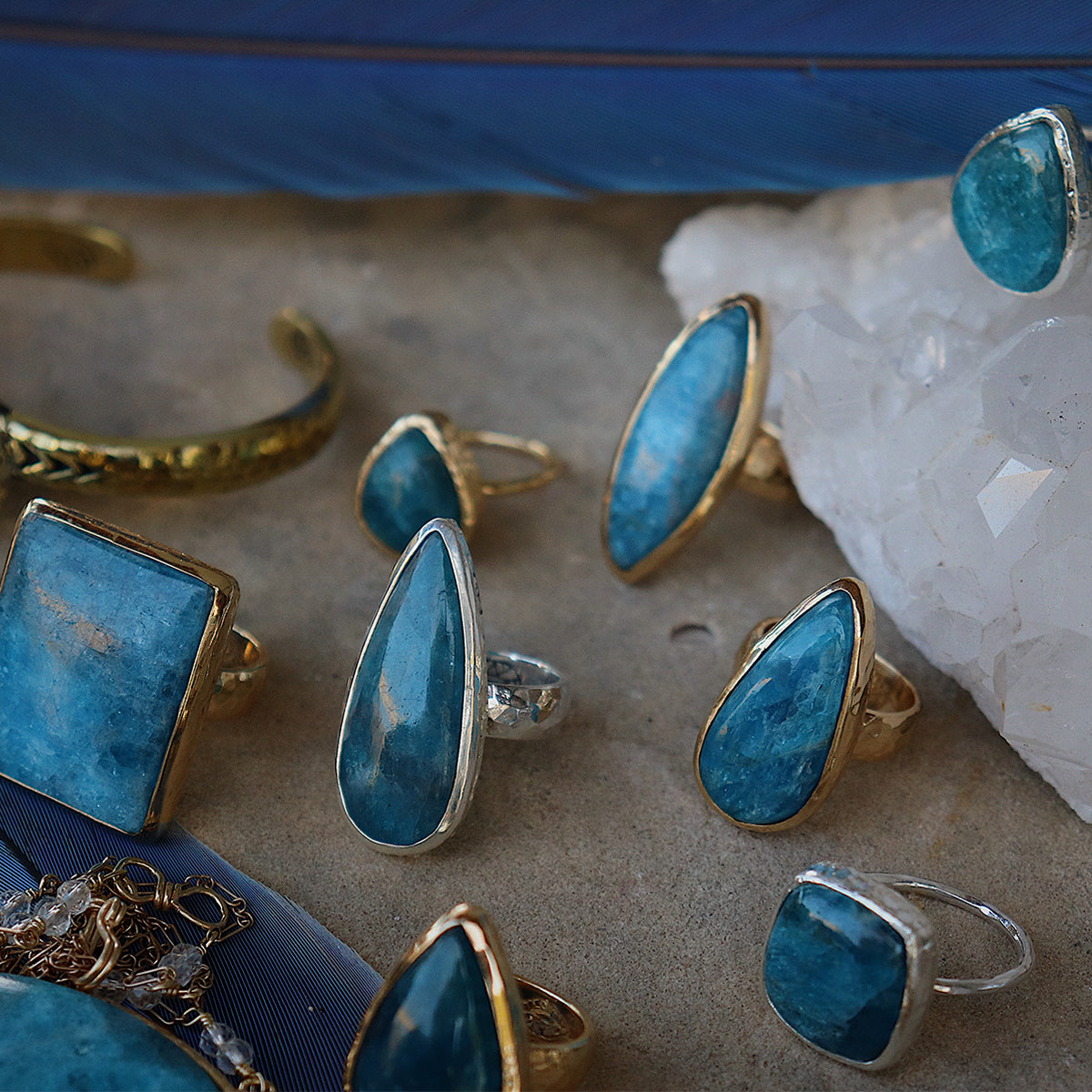Apatite Ring