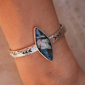 Heirloom Cuff || Azurite Crystal