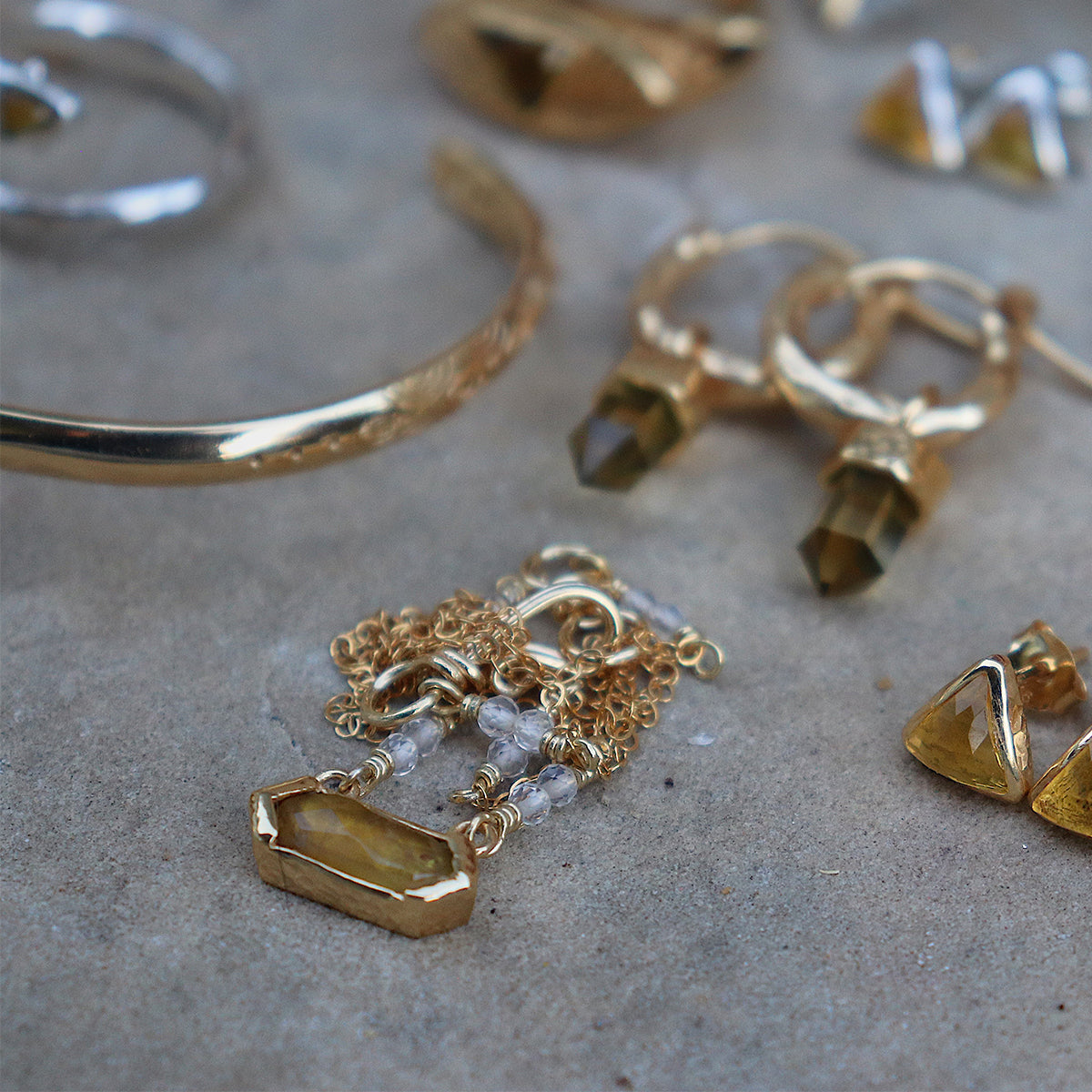 Shine Necklace || Citrine