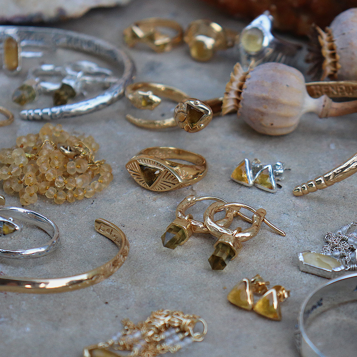 Manifest Ring || Citrine