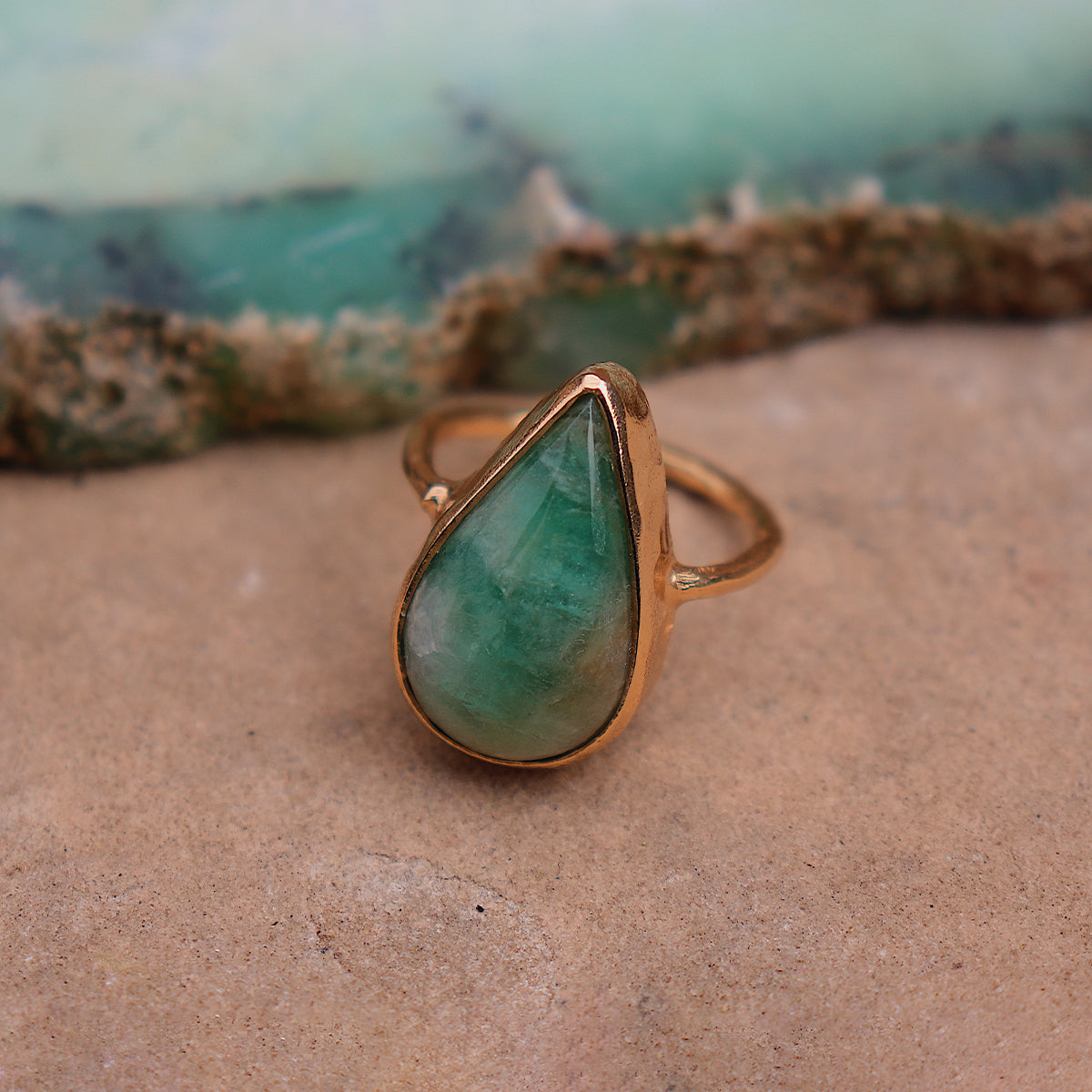 Emerald Quartz Elfin Ring