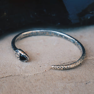 Serpent Cuff || obsidian