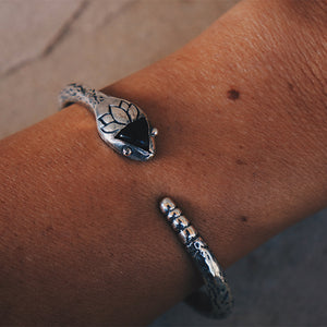 Serpent Cuff || obsidian