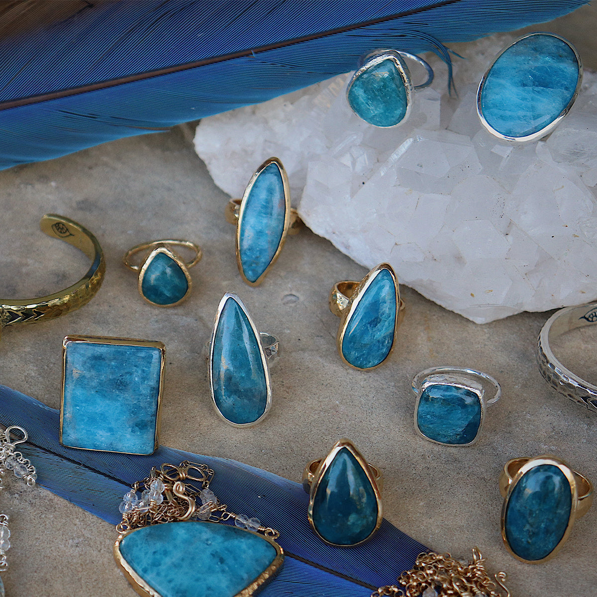 Apatite Ring