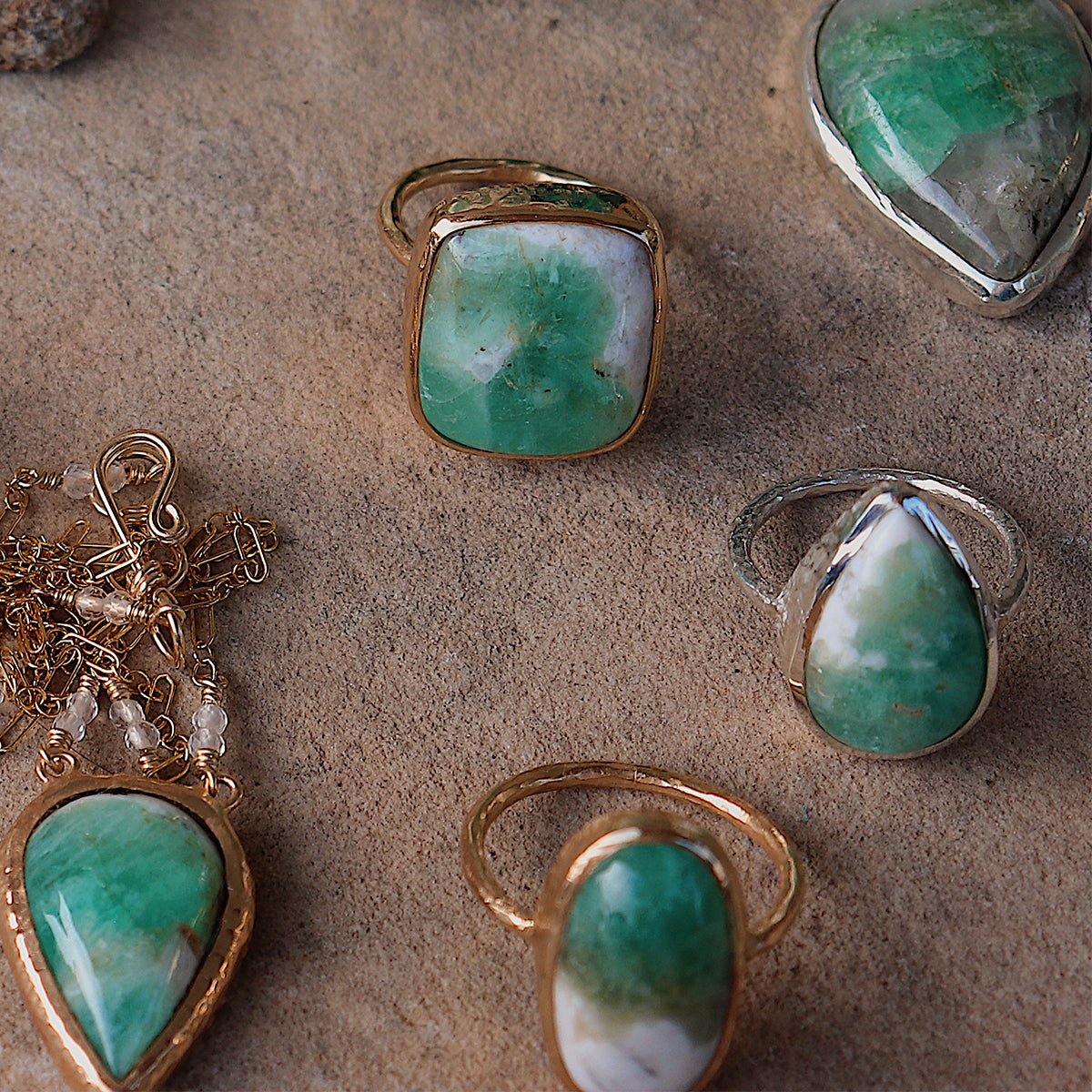 Emerald Quartz Elfin Ring