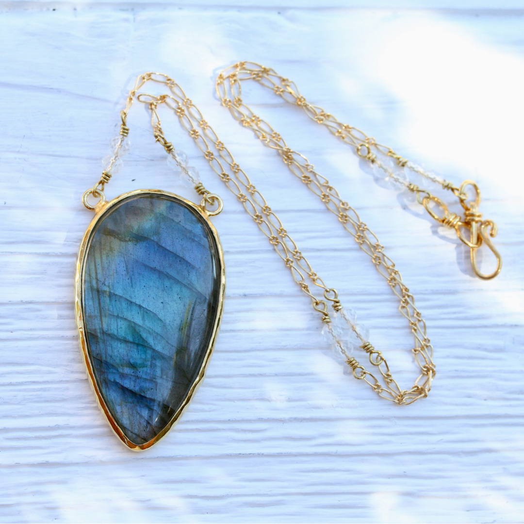 Labradorite Necklace || grand Tear