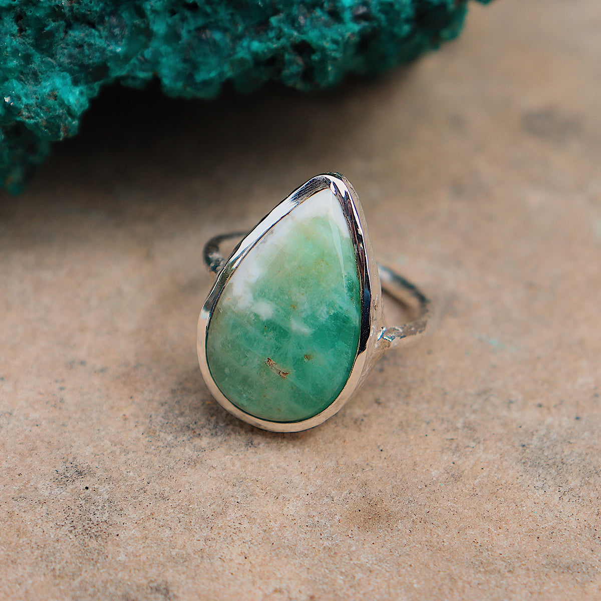 Emerald Quartz Elfin Ring