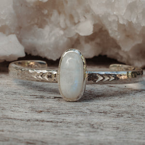 Heirloom Cuff || Rainbow Moonstone