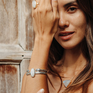 Heirloom Cuff || Rainbow Moonstone