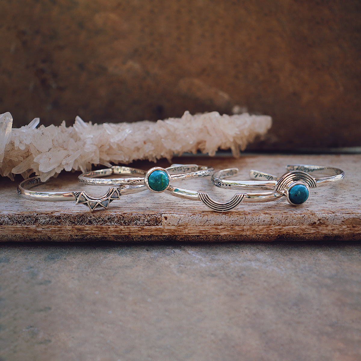 Be Open Cuff || No stone