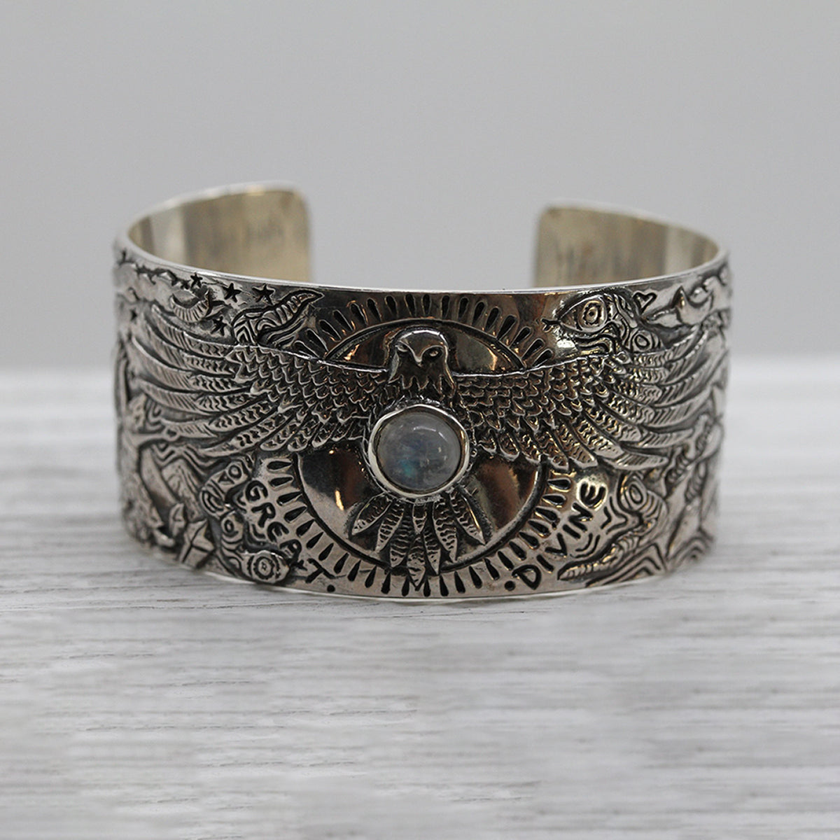 Women's Cuff - Xavier Rudd Collab - Bahgsu