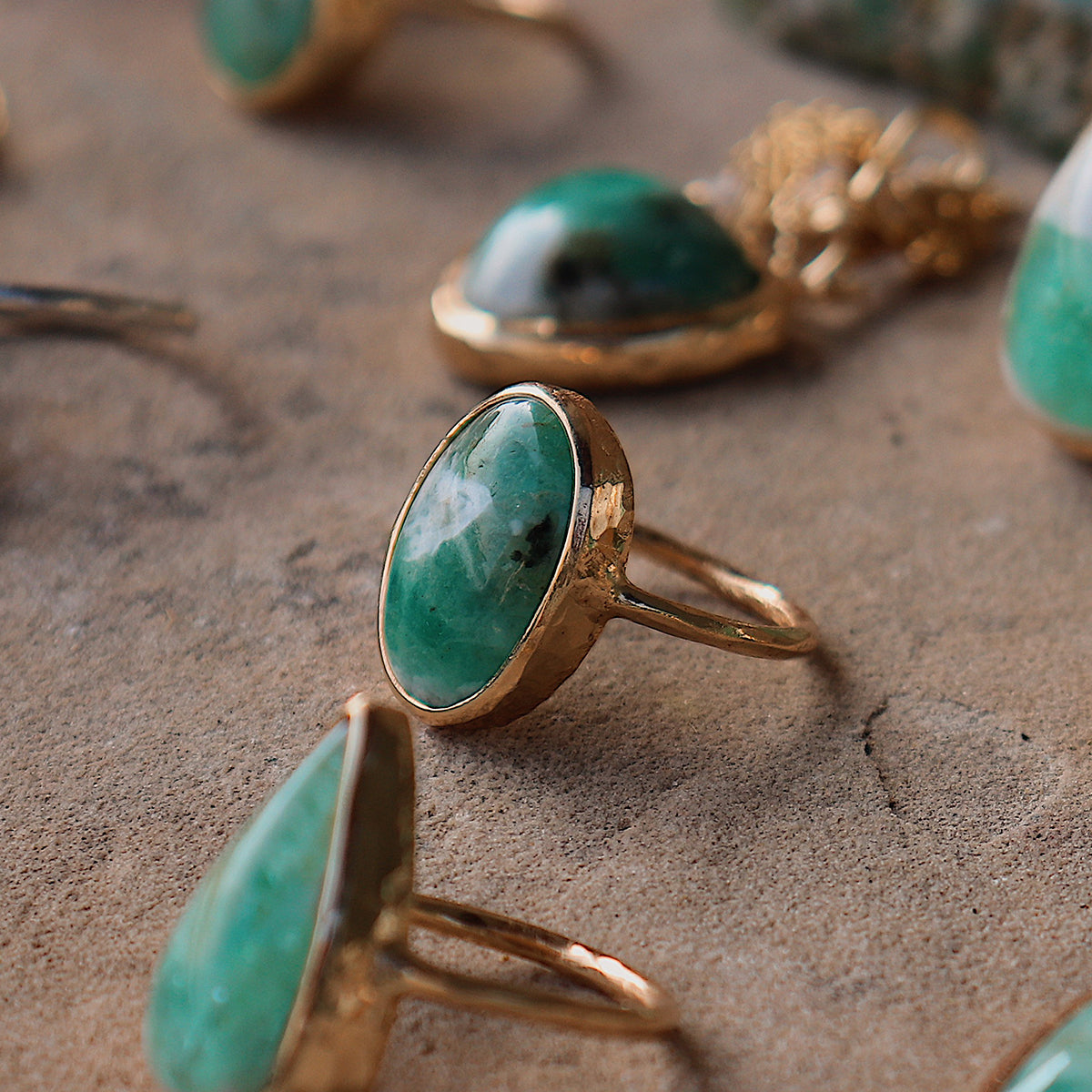 Emerald Quartz Elfin Ring