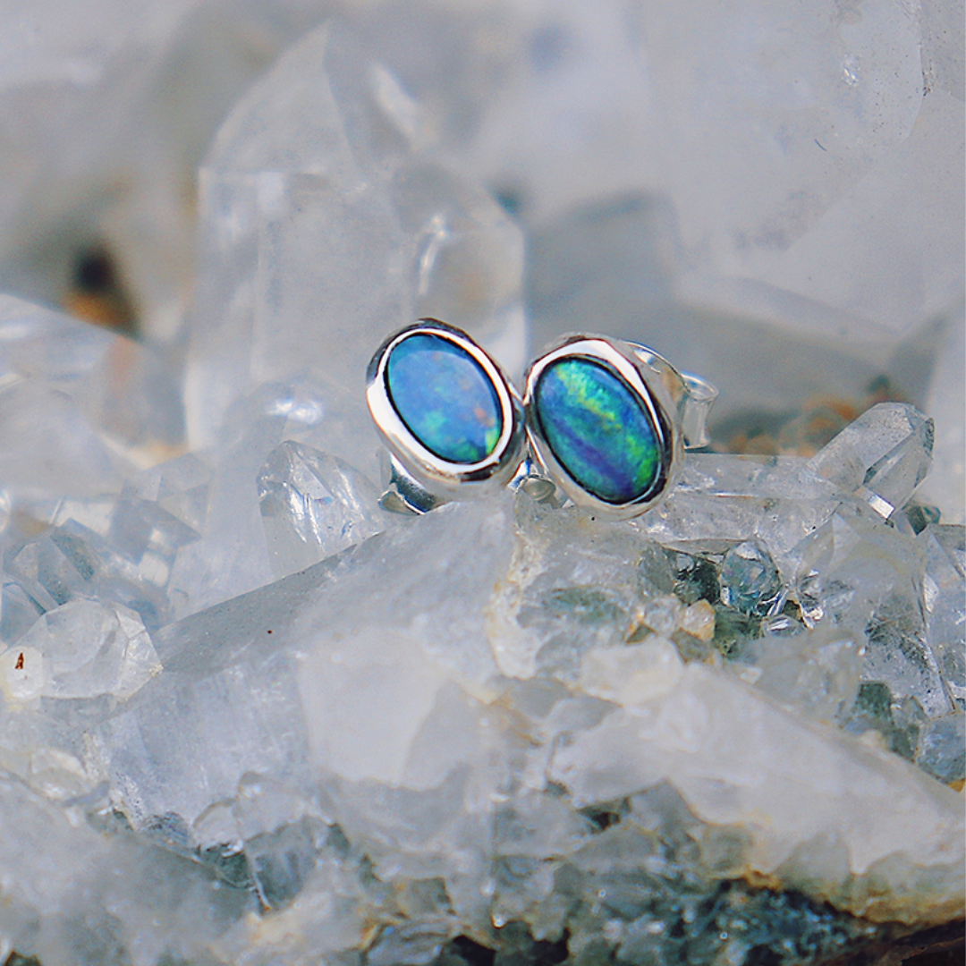 Fallen Star Earrings || oval