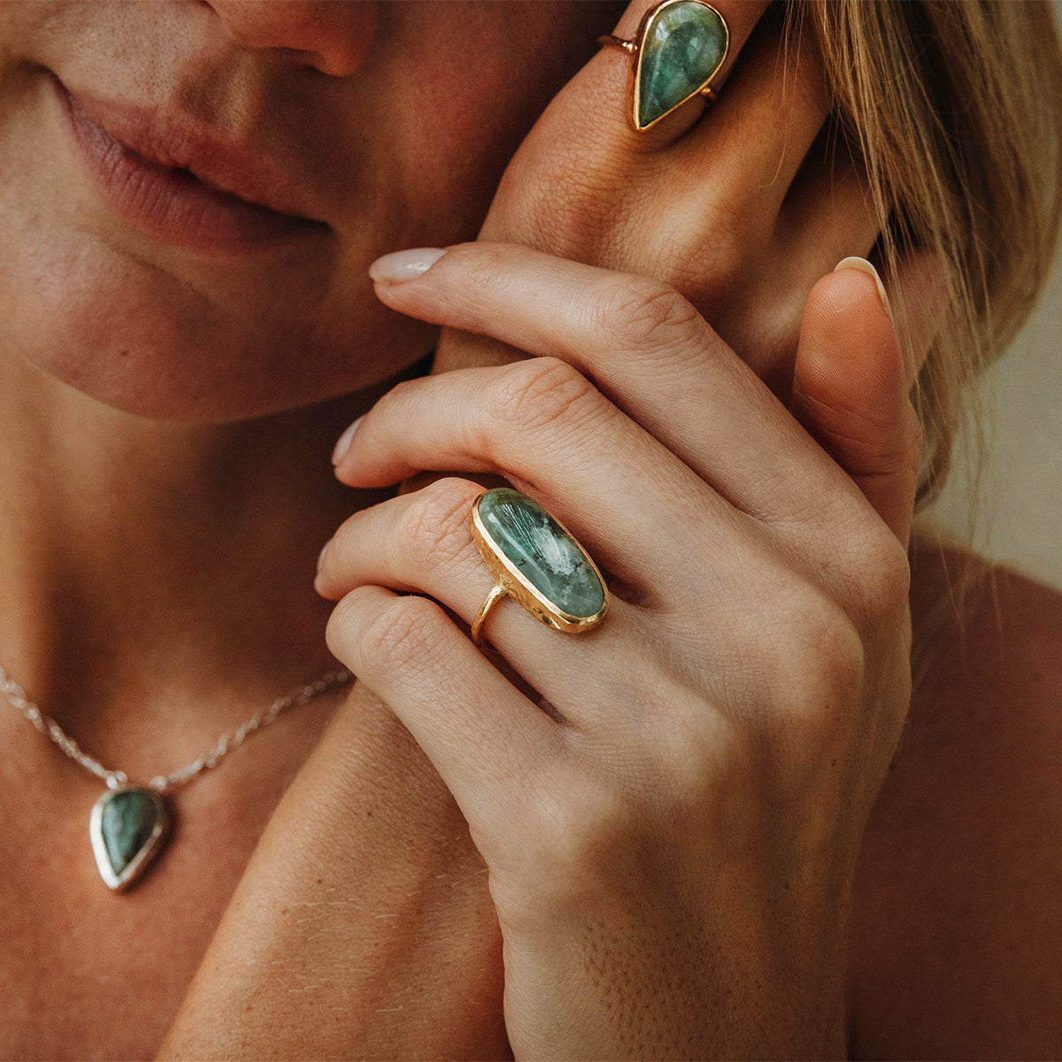 Emerald Quartz Elfin Ring
