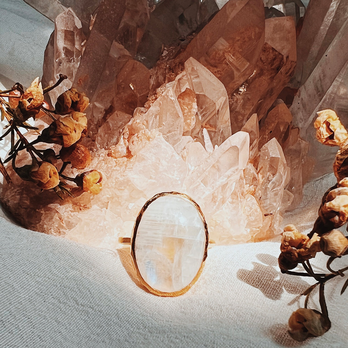 Moonstone Elfin Ring || Oval