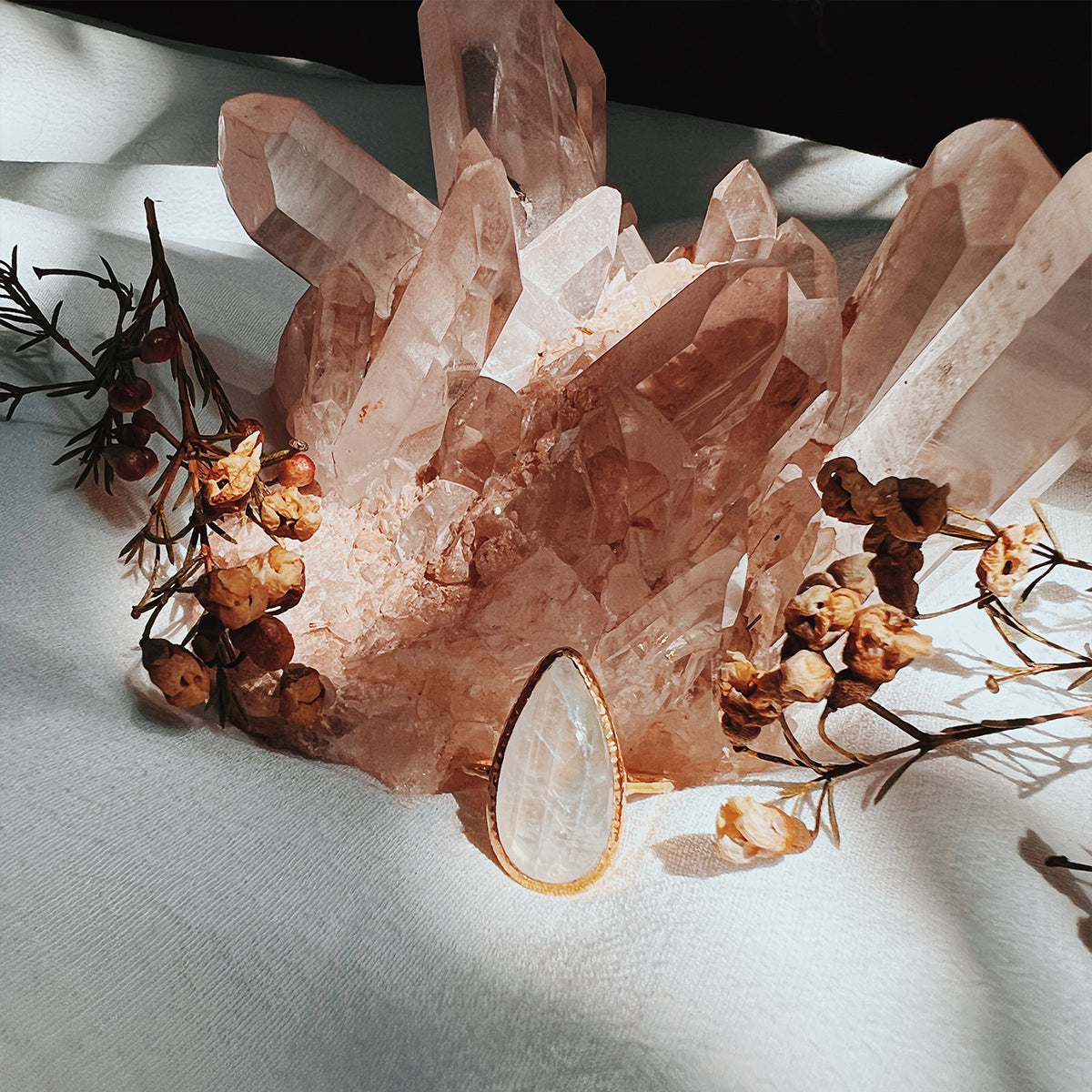 Moonstone Elfin Ring || Slim Tear