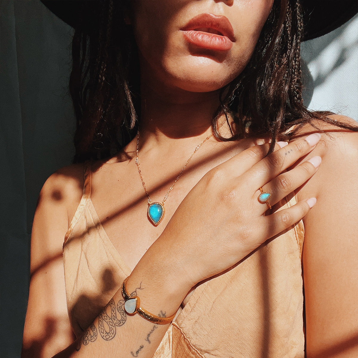 Labradorite Necklace || Tear