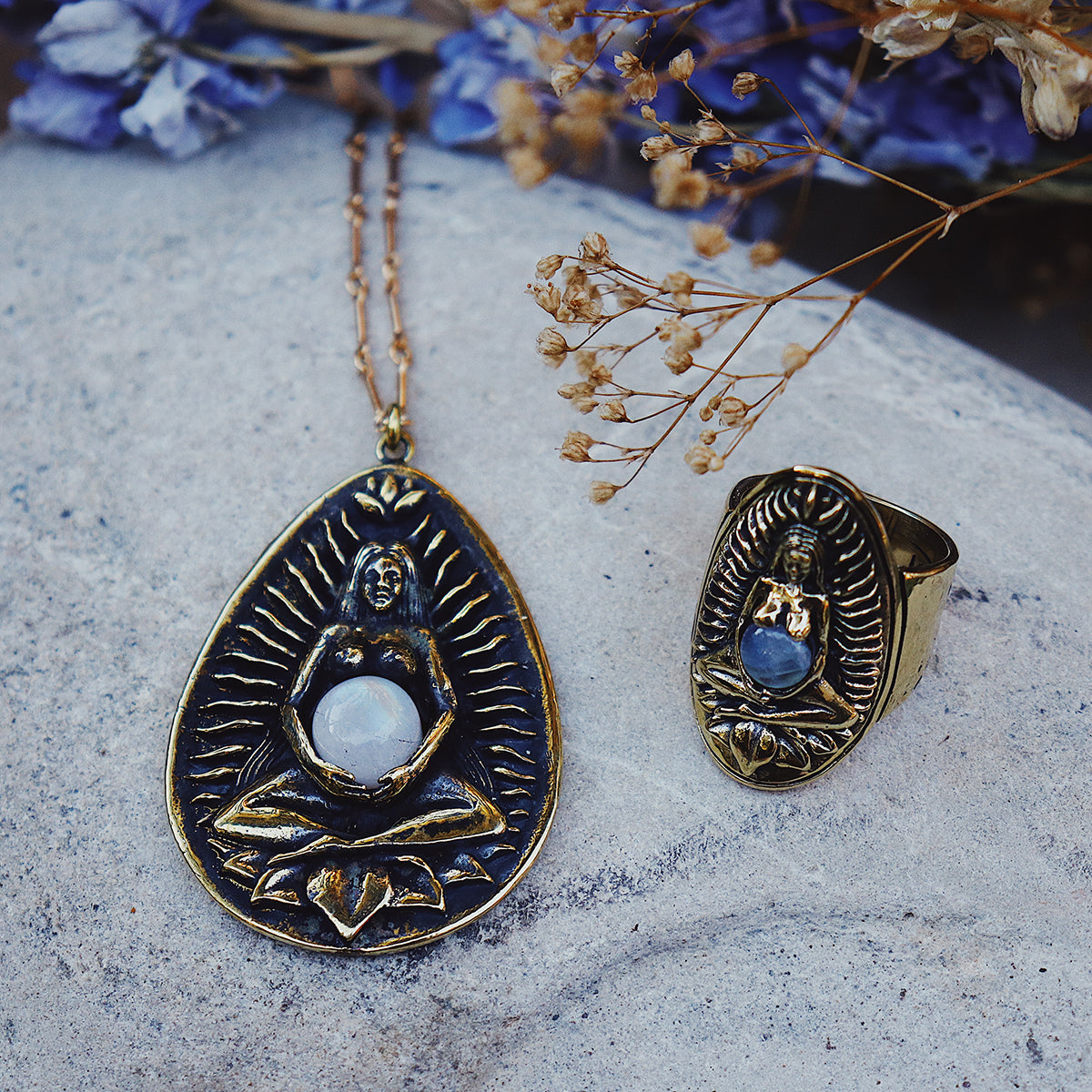 Goddess Ring || Brass