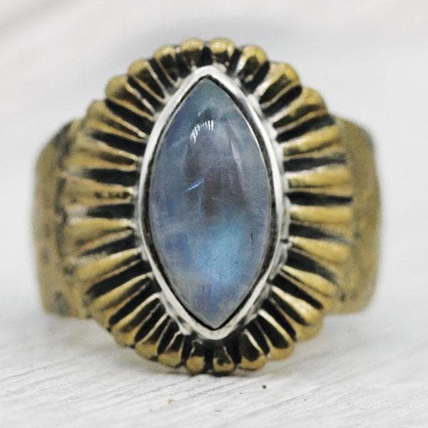 Free Spirit Ring || Moonstone - Bahgsu