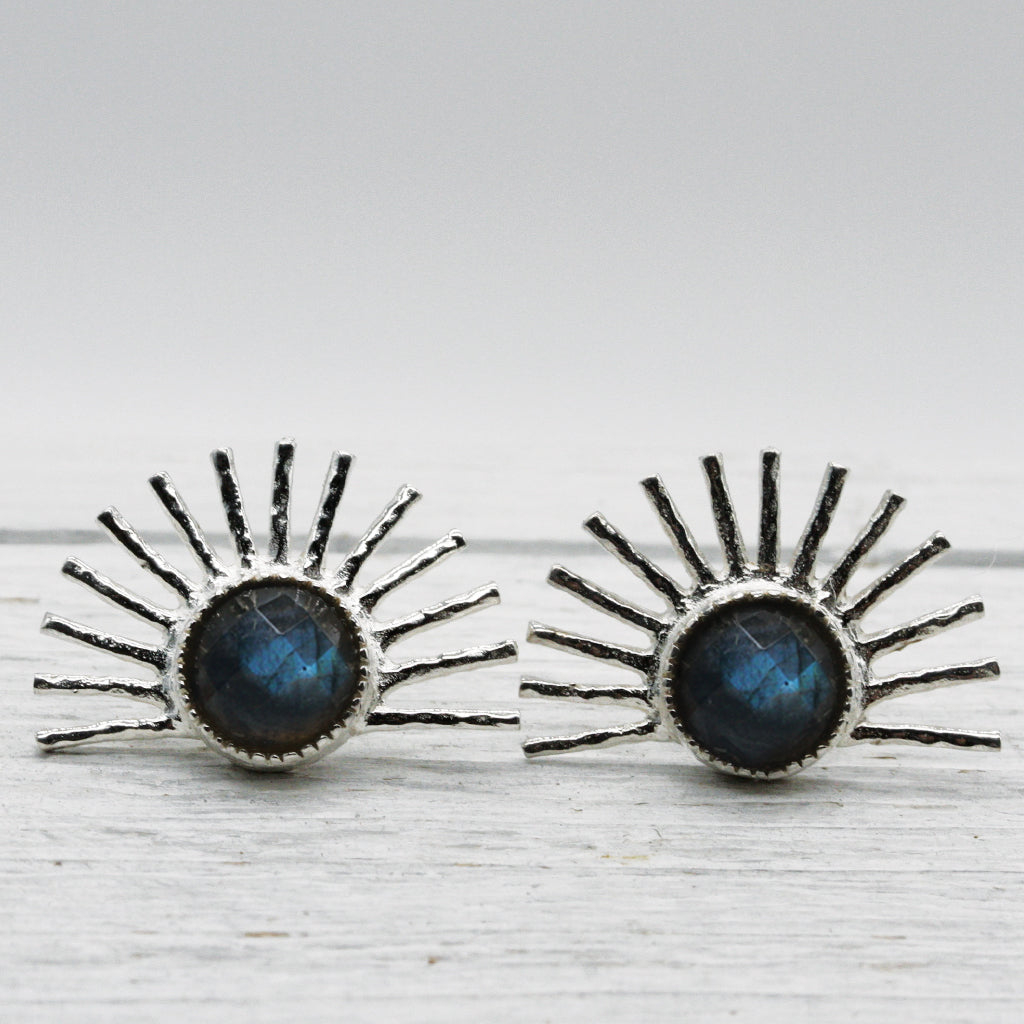 Light Ray Stud :: faceted labradorite