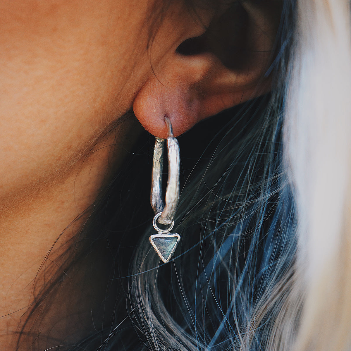 Charmed Hoops : Grand w/ Pyramid