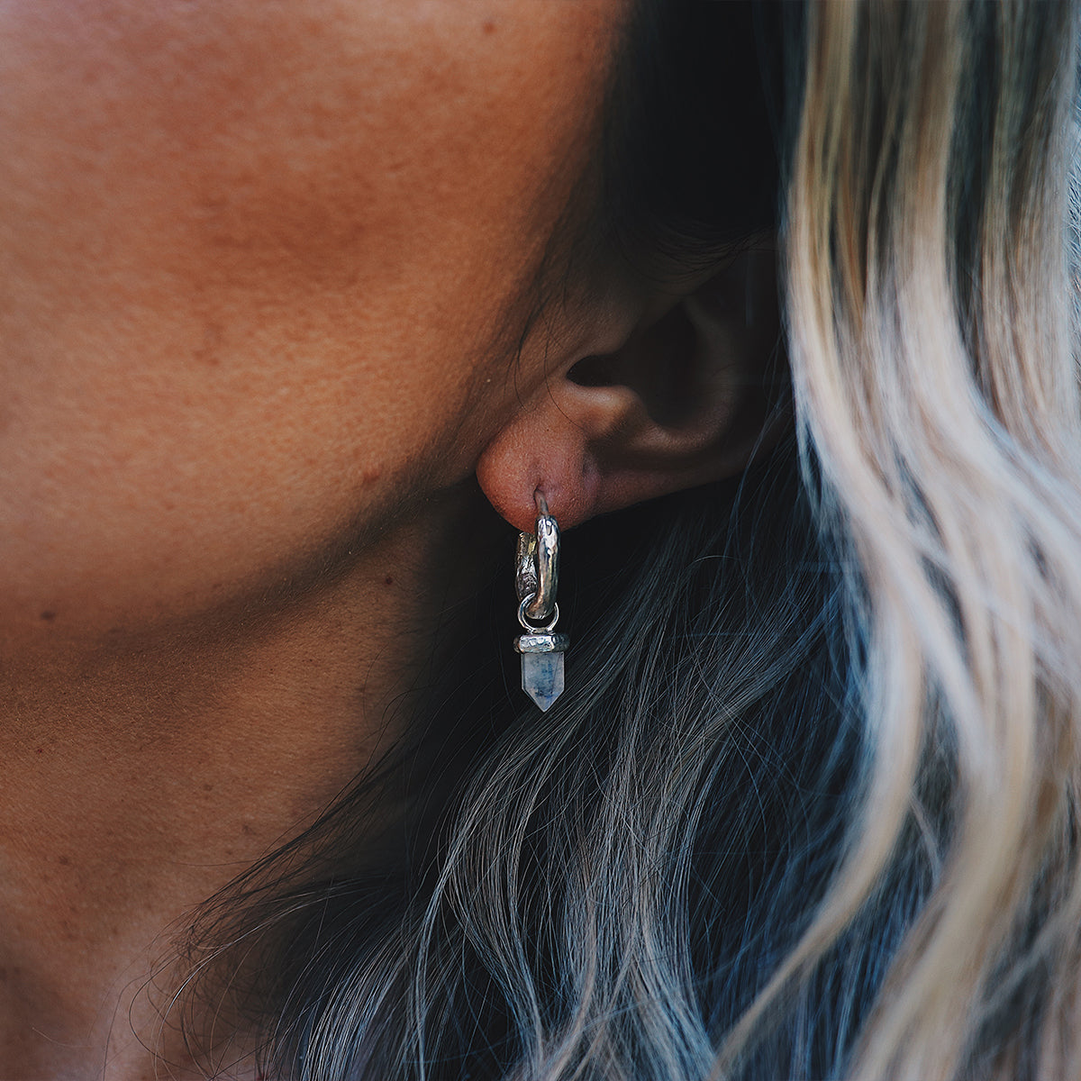 Charmed Hoops : Petit w/ Wand