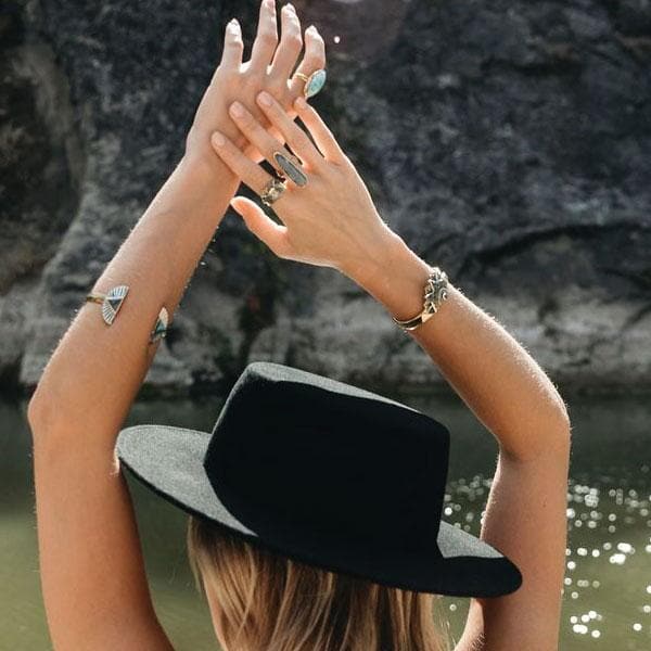 Shape Shift Cuff || Labradorite