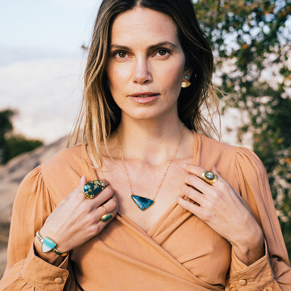 Sunbeam Stud :: Larimar