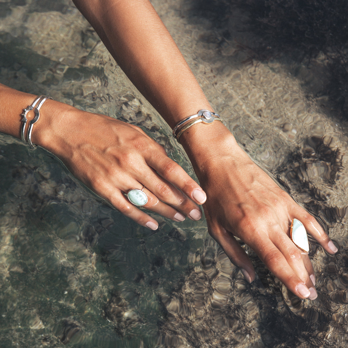 Be Open Cuff || No stone