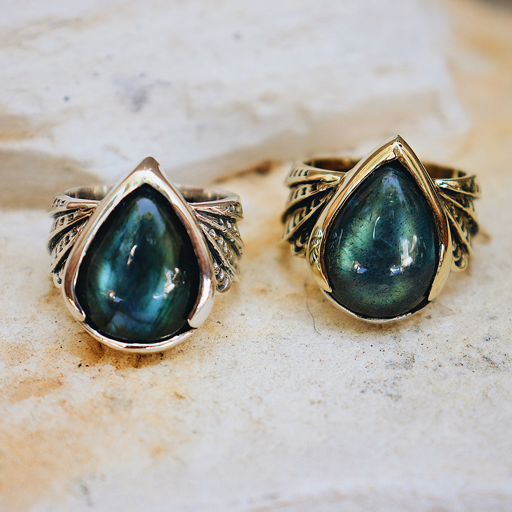 Winged Ring || labradorite