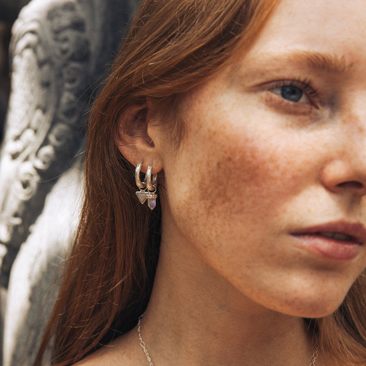 Charmed Hoops : Petit w/ Wand